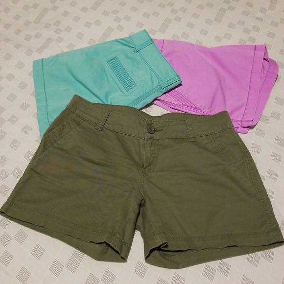 Shorts - Picture 5 of 8